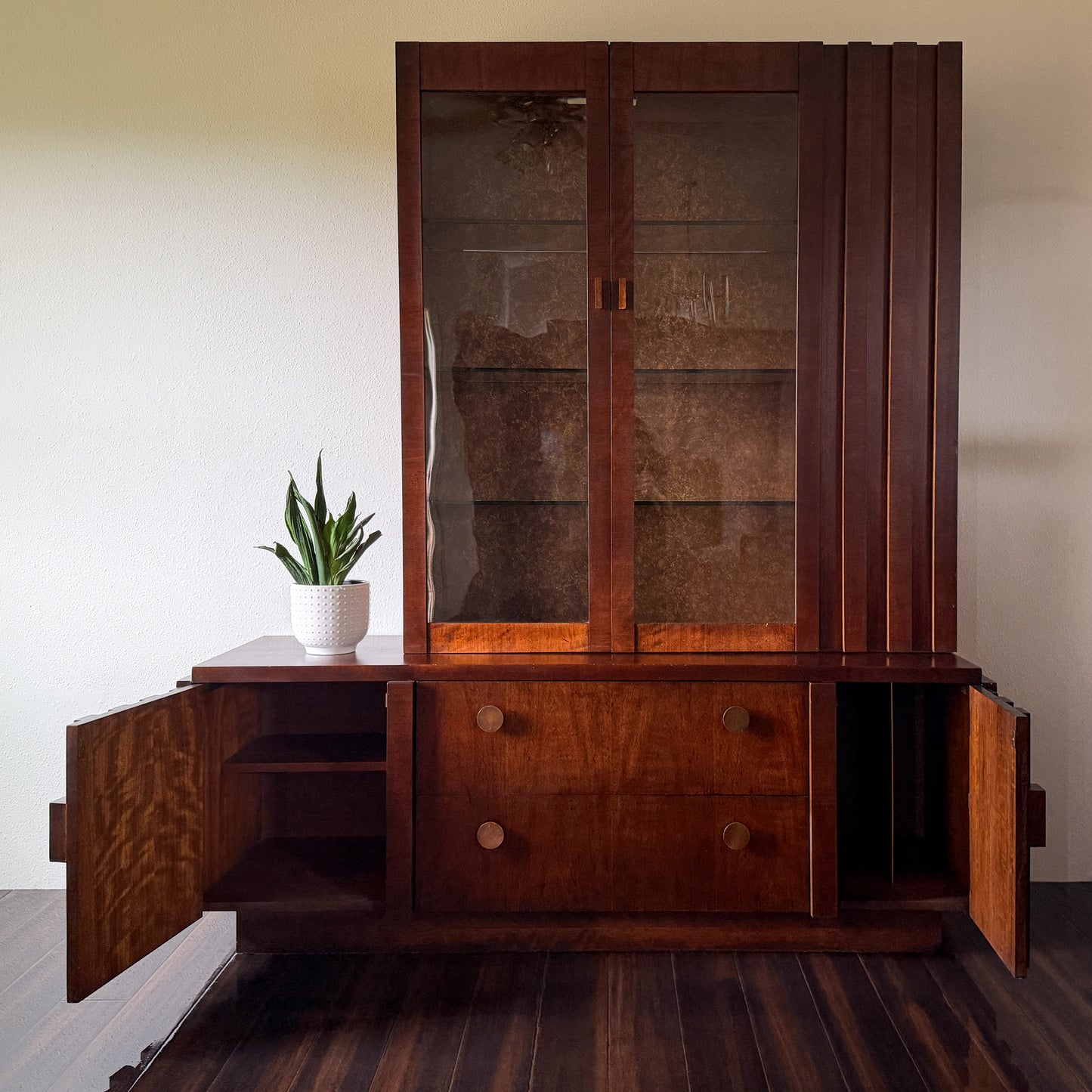 Vintage Lane Staccato Hutch
